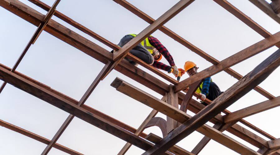Professional residential roofers in Leland, IL
